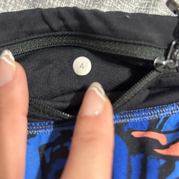 Lululemon shorts - Picture 3 of 3